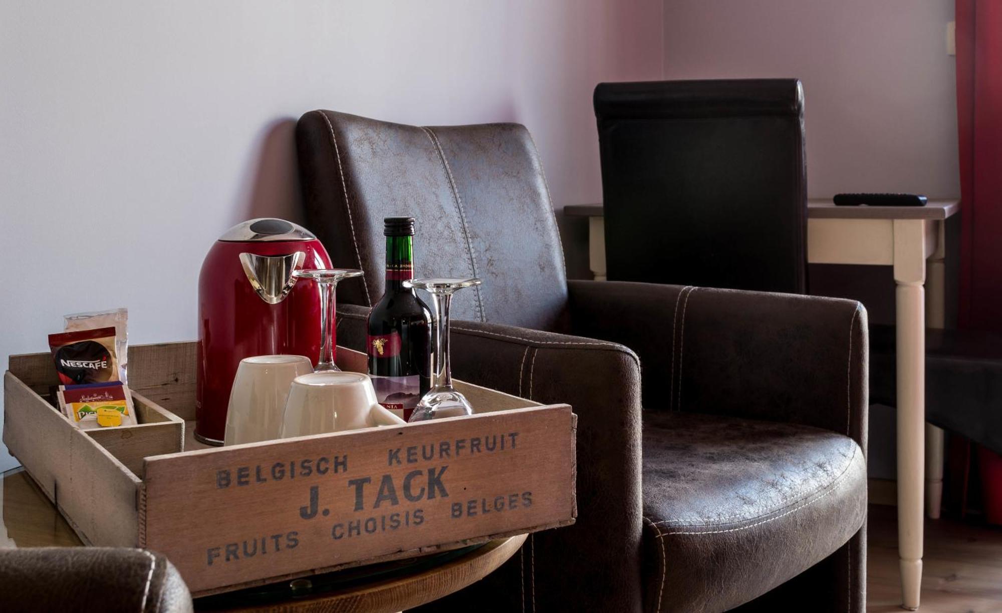 B&B Fruithof Tack Sint-Gillis-Waas Стая снимка